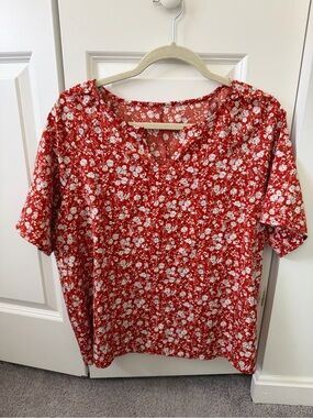 Burnt Orange Floral V-Neck Women’s Top